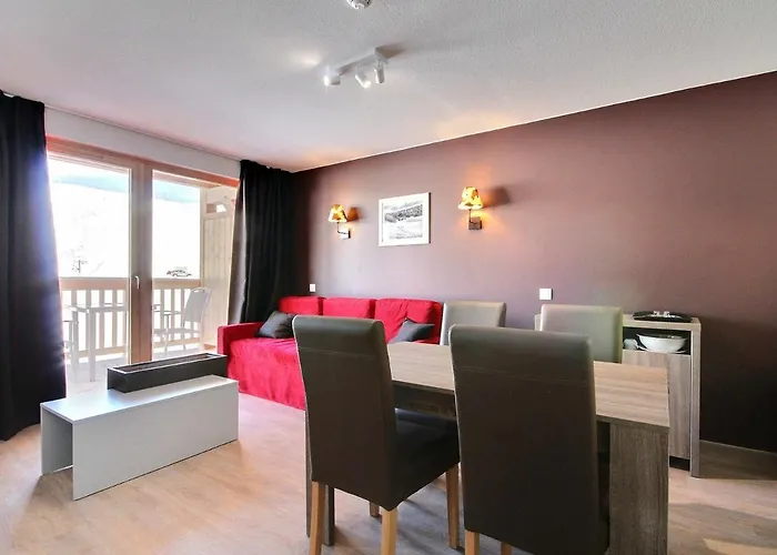 Bel 2 Pieces Avec Piscine Et Parking, 4 Personnes - Fr-1-455-23 Apartamento La Plagne